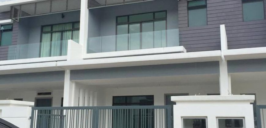 Horizon Hills – 2 Storey Superlink House – FOR SALE