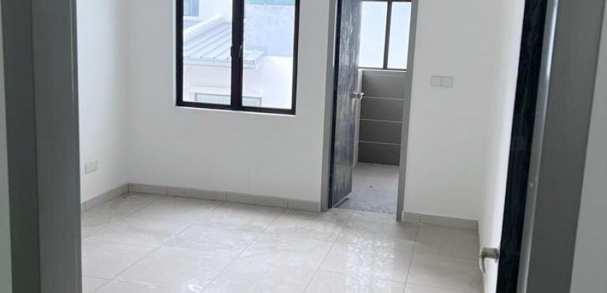 Horizon Hills – 2 Storey Superlink House – FOR SALE