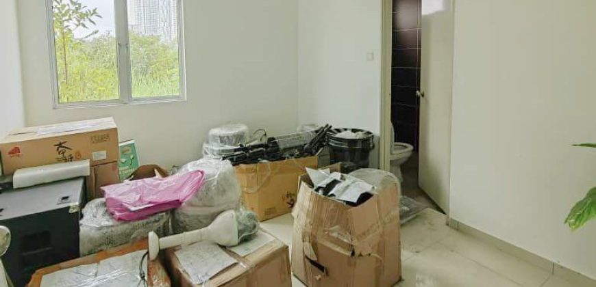 Kempas Utama – 2 Storey Corner Cluster House – FOR SALE Kempas Utama – 2 Storey Corner Cluster House – FOR SALE