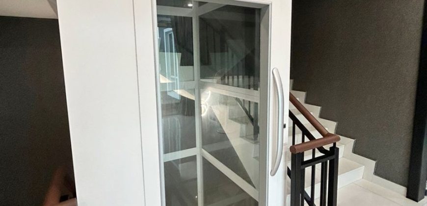 Nusa Sentral – 3 Storey Corner Superlink House – FOR SALE