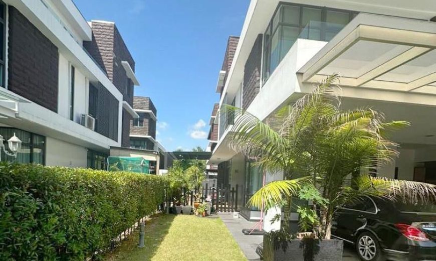 Straits View Residences @ Permas Jaya – 2.5 Storey Semi Detached House – FOR SALE Straits View Residences @ Permas Jaya – 2.5 Storey Semi Detached House – FOR SALE
