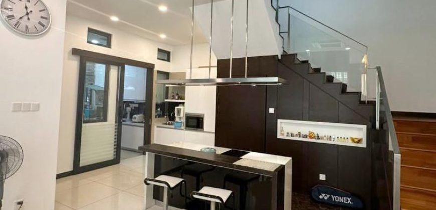 Straits View Residences @ Permas Jaya – 2.5 Storey Semi Detached House – FOR SALE Straits View Residences @ Permas Jaya – 2.5 Storey Semi Detached House – FOR SALE