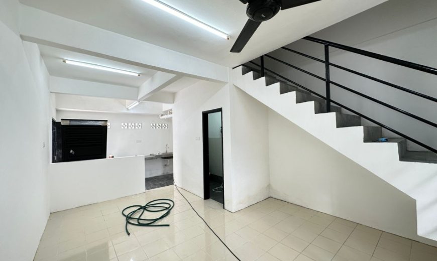 Taman Rinting @ Masai – 3 Storey Corner Medium Cost House – FOR RENT Taman Rinting @ Masai – 3 Storey Corner Medium Cost House – FOR RENT