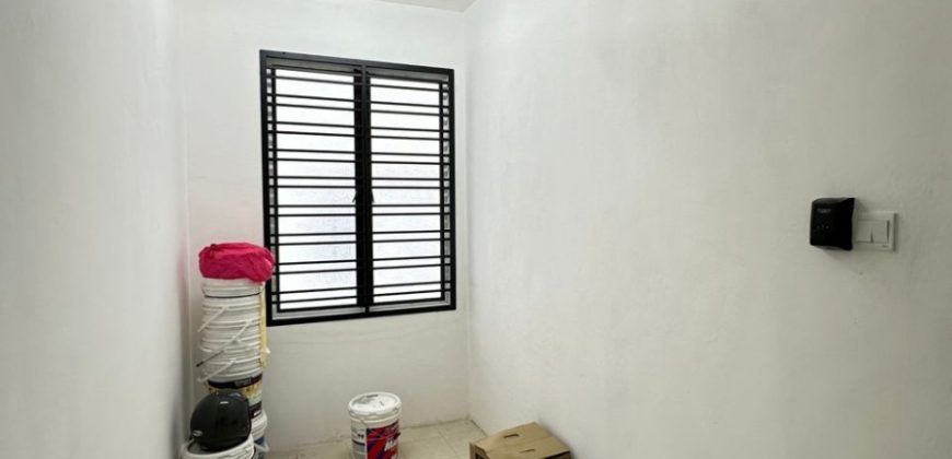 Taman Rinting @ Masai – 3 Storey Corner Medium Cost House – FOR RENT