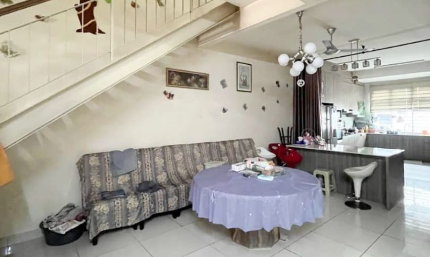 Taman Sutera Utama – 2.5 Storey Terrace House – FOR SALE Taman Sutera Utama – 2.5 Storey Terrace House – FOR SALE
