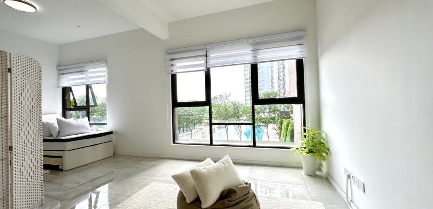 The Wateredge Apartment – Condominium – FOR SALE The Wateredge Apartment – Condominium – FOR SALE