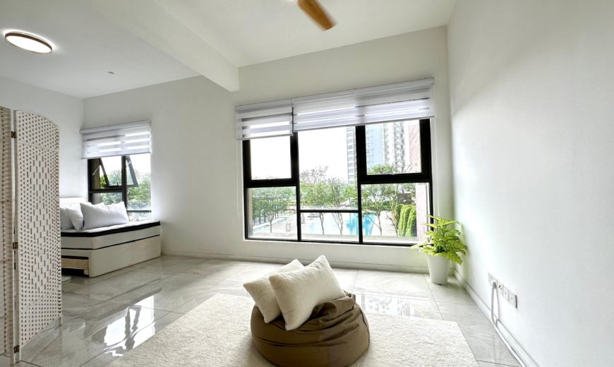 The Wateredge Apartment – Condominium – FOR SALE The Wateredge Apartment – Condominium – FOR SALE