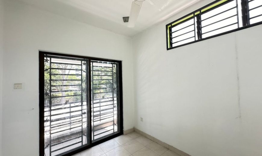 Molek – 2 Storey Corner Terrace House – FOR SALE Molek – 2 Storey Corner Terrace House – FOR SALE