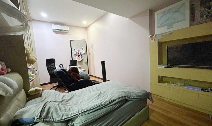 Austin Heights – 2 Storey Semi Detached House – FOR SALE Austin Heights – 2 Storey Semi Detached House – FOR SALE