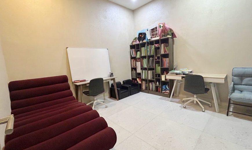 Austin Heights – 2 Storey Semi Detached House – FOR SALE Austin Heights – 2 Storey Semi Detached House – FOR SALE