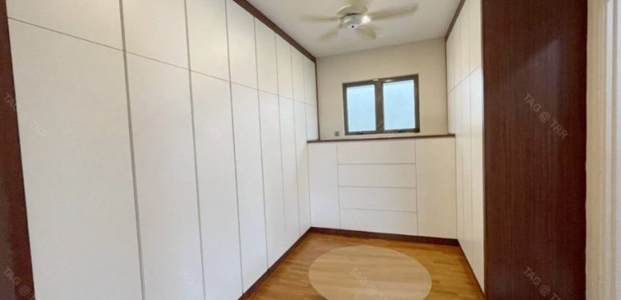 East Ledang – 2 Storey End Lot Semi Detached House – FOR SALE