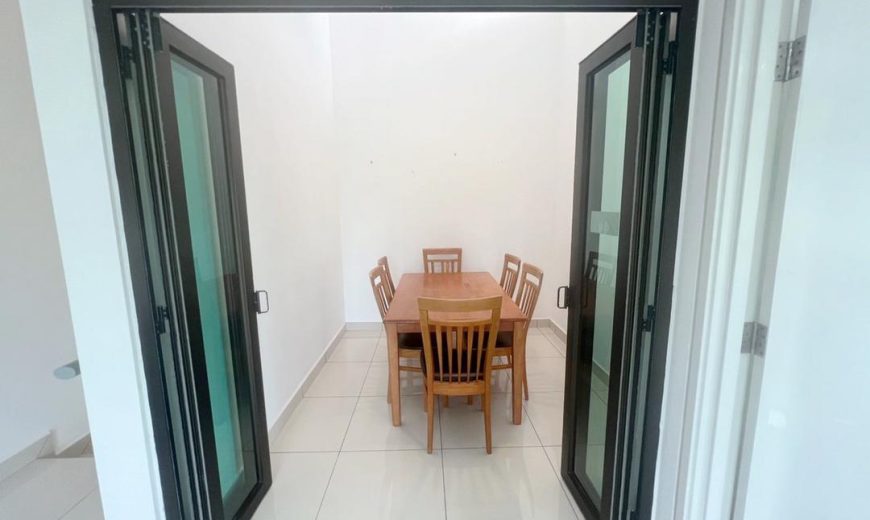 Nusa Idaman – 2.5 Storey Corner Semi Detached House – FOR SALE Nusa Idaman – 2.5 Storey Corner Semi Detached House – FOR SALE