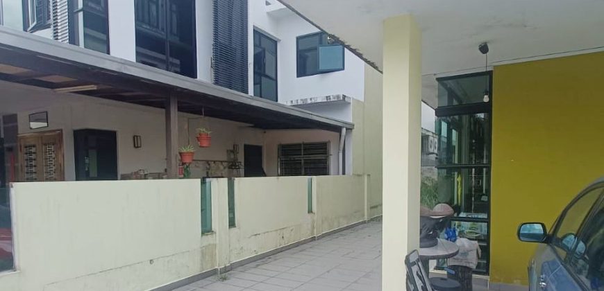 Mutiara Mas – 3 Storey Cluster House – FOR SALE Mutiara Mas – 3 Storey Cluster House – FOR SALE