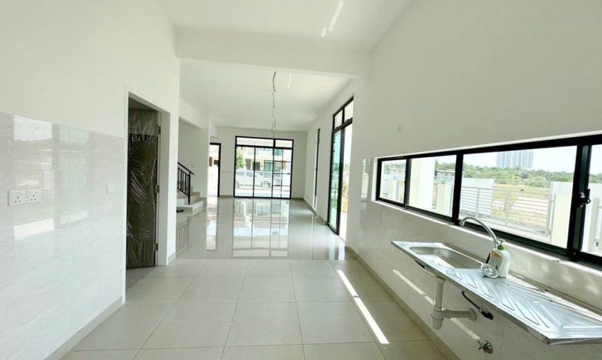 Senadi Hills @ Iskandar Puteri – 2 Storey End Lot Terrace House – FOR SALE Senadi Hills @ Iskandar Puteri – 2 Storey End Lot Terrace House – FOR SALE