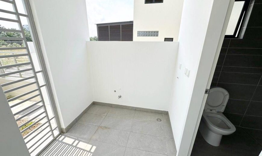Senadi Hills @ Iskandar Puteri – 2 Storey End Lot Terrace House – FOR SALE Senadi Hills @ Iskandar Puteri – 2 Storey End Lot Terrace House – FOR SALE
