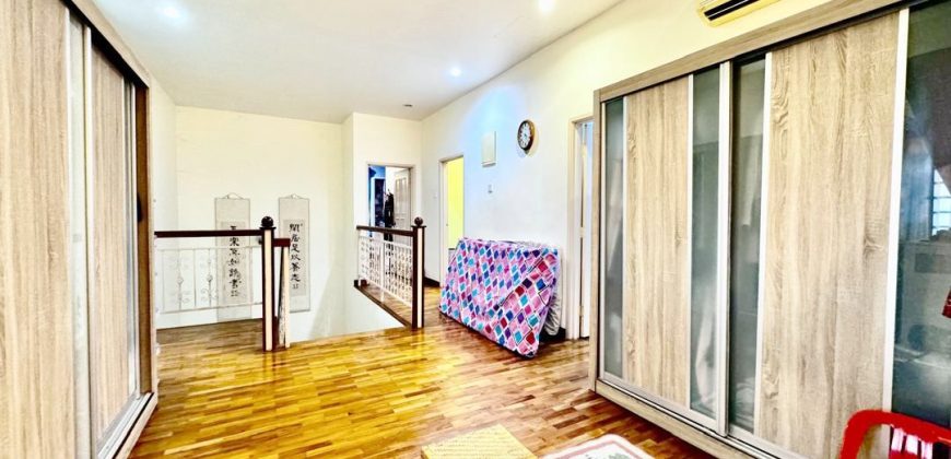 Taman Sri Pulai Perdana – 2 Storey Bungalow House – FOR SALE Taman Sri Pulai Perdana – 2 Storey Bungalow House – FOR SALE