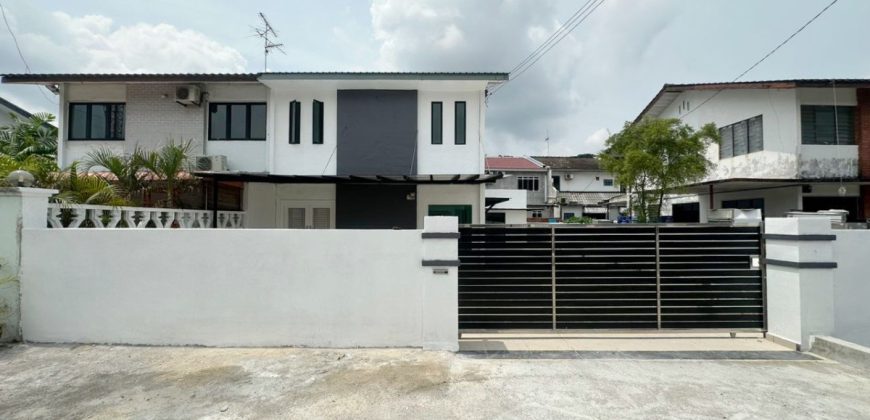 Taman Majidee – 2 Storey Semi Detached House – FOR SALE