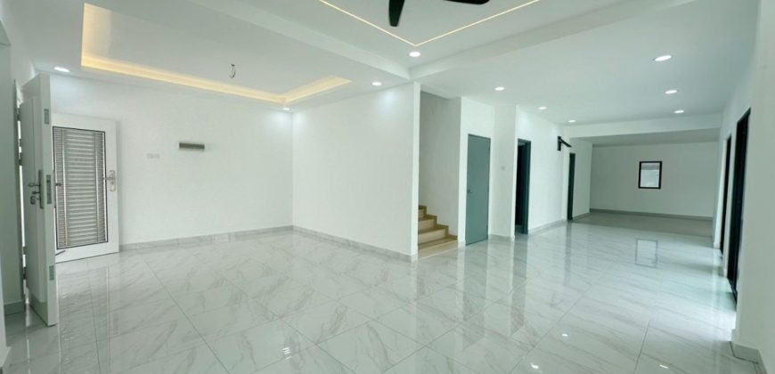 Taman Majidee – 2 Storey Semi Detached House – FOR SALE