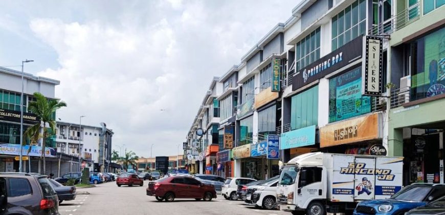 Dataran Larkin @ Johor Bahru – 3 Storey Shoplot – FOR SALE Dataran Larkin @ Johor Bahru – 3 Storey Shoplot – FOR SALE