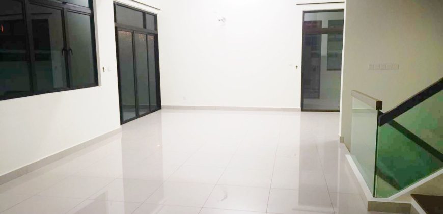 Horizon Hills – 3 Storey Semi Detached House – FOR SALE