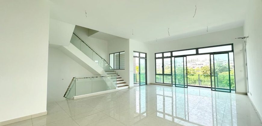 Horizon Hills – 3 Storey Semi Detached House – FOR SALE Horizon Hills – 3 Storey Semi Detached House – FOR SALE