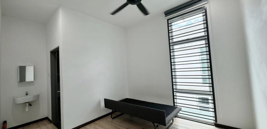 Austin Heights – 2 Storey Cluster House – FOR SALE Austin Heights – 2 Storey Cluster House – FOR SALE