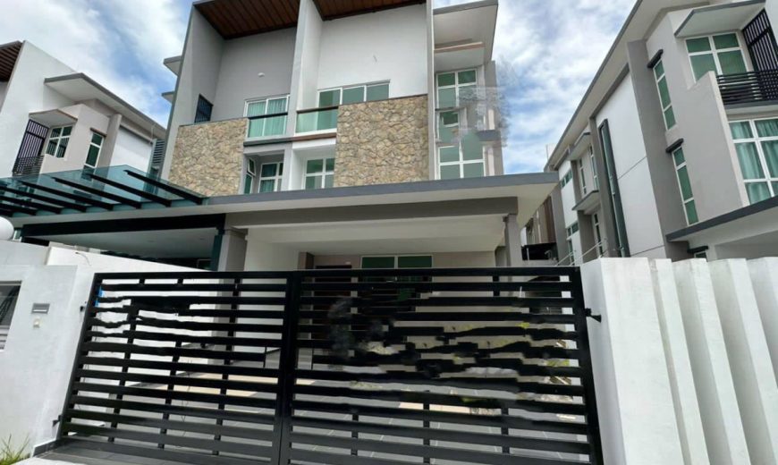 Nusa Sentral – 3 Storey Cluster House – FOR SALE Nusa Sentral – 3 Storey Cluster House – FOR SALE