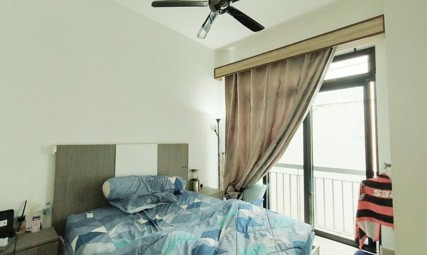 Mutiara Mas – 3 Storey Cluster House – FOR SALE Mutiara Mas – 3 Storey Cluster House – FOR SALE