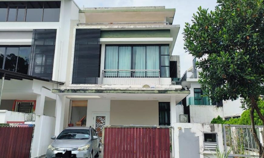 Mutiara Mas – 3 Storey Cluster House – FOR SALE Mutiara Mas – 3 Storey Cluster House – FOR SALE