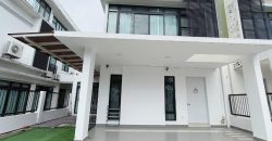 Mutiara Mas – 3 Storey Cluster House – FOR SALE Mutiara Mas – 3 Storey Cluster House – FOR SALE