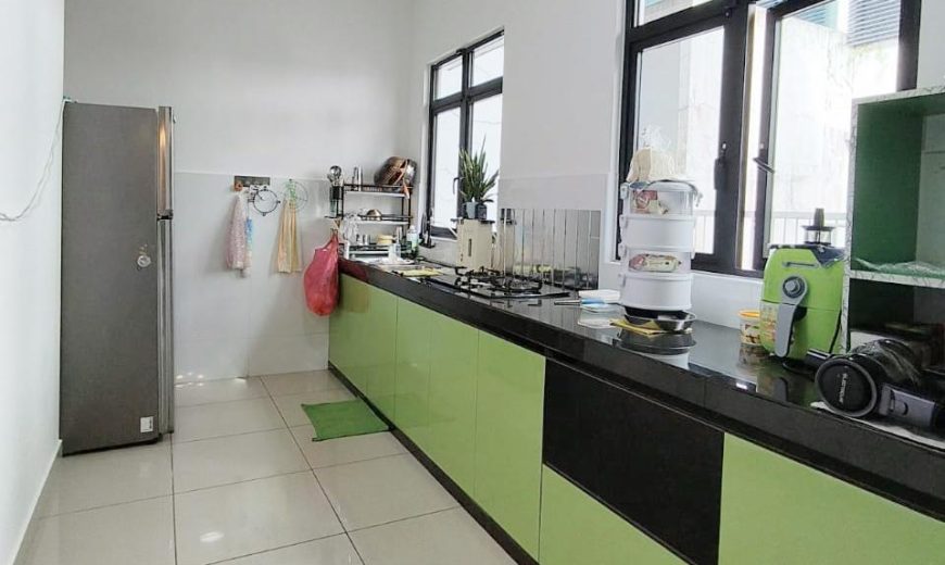 Mutiara Mas – 3 Storey Cluster House – FOR SALE Mutiara Mas – 3 Storey Cluster House – FOR SALE