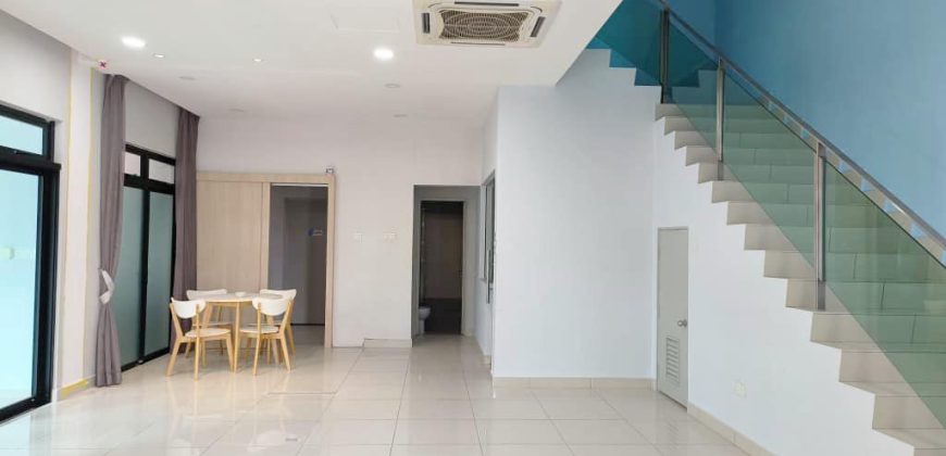Mutiara Mas – 3 Storey Cluster House – FOR SALE Mutiara Mas – 3 Storey Cluster House – FOR SALE