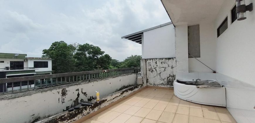 Mutiara Mas – 3 Storey Cluster House – FOR SALE Mutiara Mas – 3 Storey Cluster House – FOR SALE