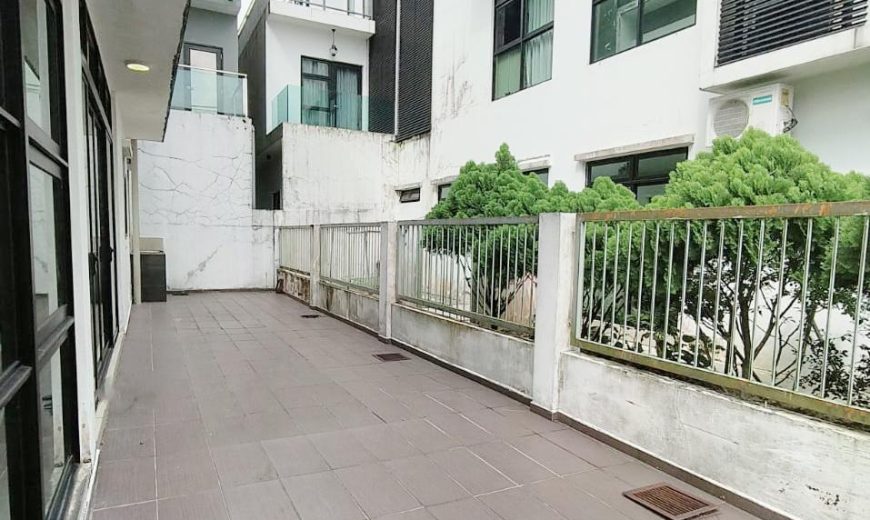 Mutiara Mas – 3 Storey Cluster House – FOR SALE Mutiara Mas – 3 Storey Cluster House – FOR SALE