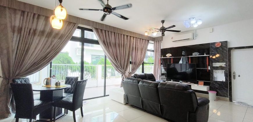 Mutiara Mas – 3 Storey Cluster House – FOR SALE Mutiara Mas – 3 Storey Cluster House – FOR SALE