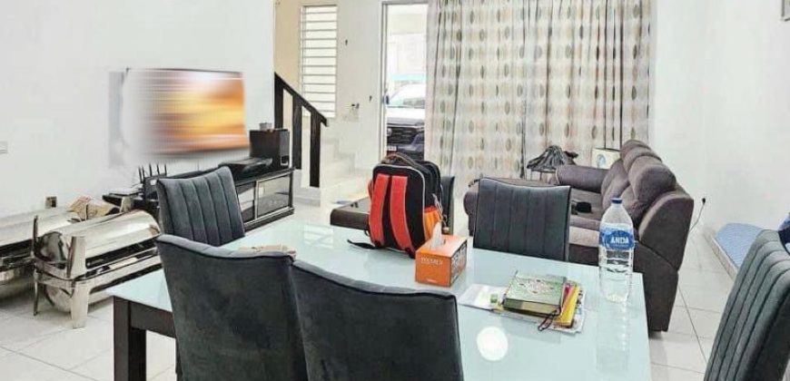 Setia Tropika – 2 Storey Terrace House – FOR SALE Setia Tropika – 2 Storey Terrace House – FOR SALE