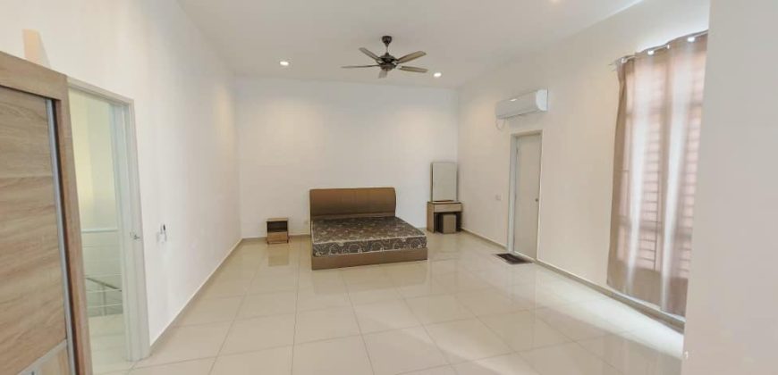 Setia Tropika – 2 Storey Superlink House – FOR SALE Setia Tropika – 2 Storey Superlink House – FOR SALE