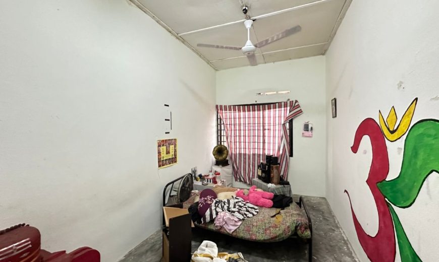 Taman Bukit Tiram – 2 Storey Terrace House – FOR RENT Taman Bukit Tiram – 2 Storey Terrace House – FOR RENT