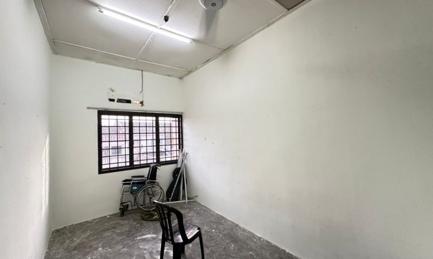 Taman Bukit Tiram – 2 Storey Terrace House – FOR RENT Taman Bukit Tiram – 2 Storey Terrace House – FOR RENT