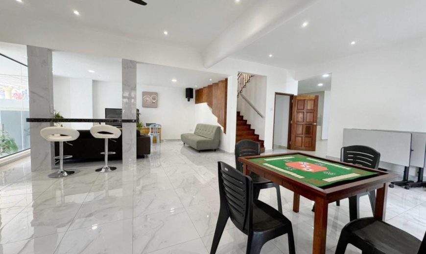 Taman Molek – 2 Storey Corner Terrace House – FOR SALE Taman Molek – 2 Storey Corner Terrace House – FOR SALE