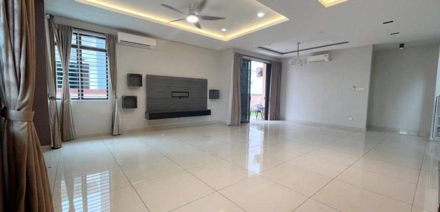 Bandar Dato Onn – 2 Storey Semi Detached House – FOR SALE Bandar Dato Onn – 2 Storey Semi Detached House – FOR SALE
