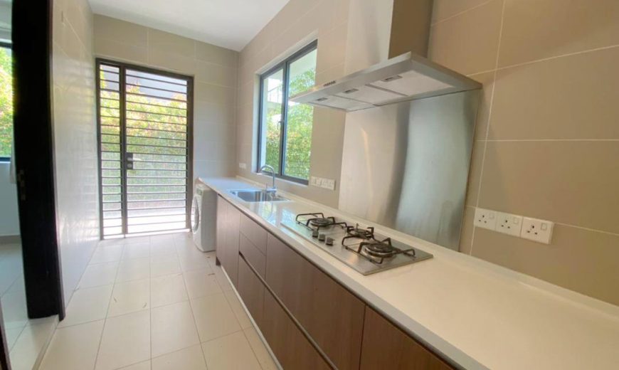 Leisure Farm – 2 Storey Corner Bungalow House – FOR RENT