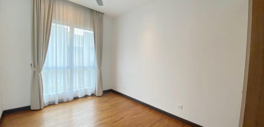 Leisure Farm – 2 Storey Corner Bungalow House – FOR SALE