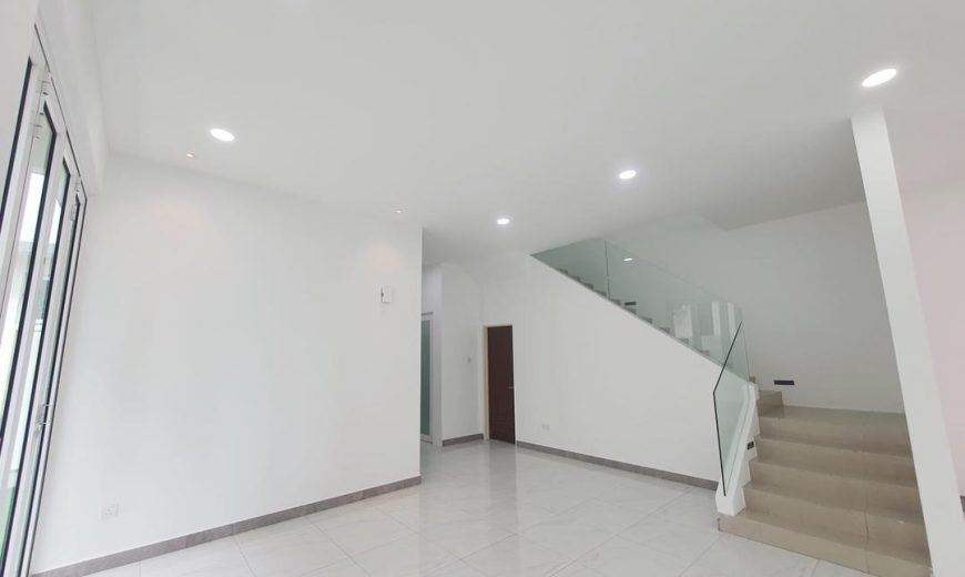 Taman Mount Austin – 2 Storey Cluster House – FOR SALE Taman Mount Austin – 2 Storey Cluster House – FOR SALE