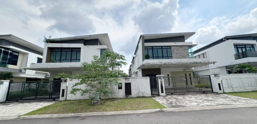 Nusa Duta – 2 Storey Bungalow House – FOR SALE Nusa Duta – 2 Storey Bungalow House – FOR SALE