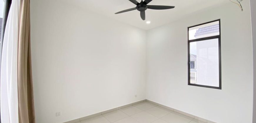 Eco Spring – 2 Storey End Lot Superlink House – FOR SALE Eco Spring – 2 Storey End Lot Superlink House – FOR SALE