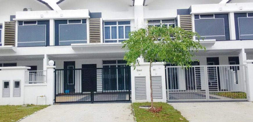Horizon Hills – 2 Storey Superlink House – FOR SALE Horizon Hills – 2 Storey Superlink House – FOR SALE