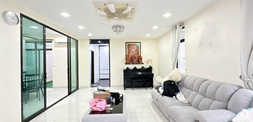 Indah Heights @ Skudai Indah – 3 Storey Cluster House – FOR SALE Indah Heights @ Skudai Indah – 3 Storey Cluster House – FOR SALE