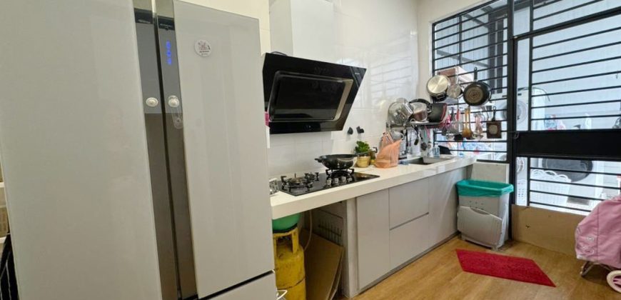 Taman Kempas Utama – 2 Storey Cluster House – FOR SALE Taman Kempas Utama – 2 Storey Cluster House – FOR SALE