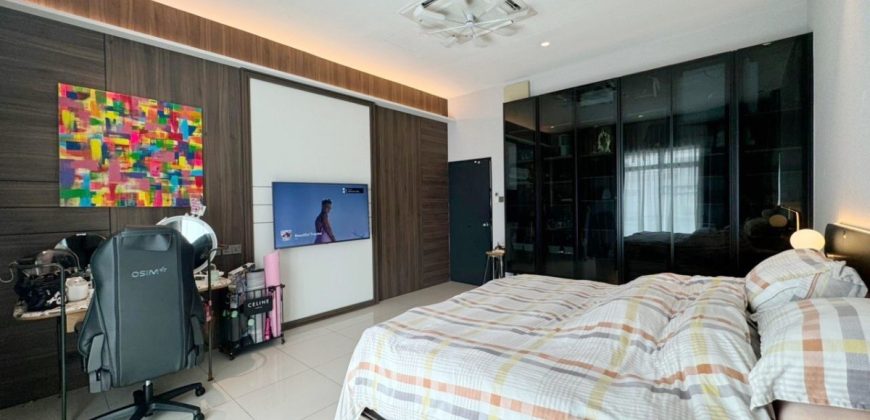 Taman Kempas Utama – 2 Storey Cluster House – FOR SALE Taman Kempas Utama – 2 Storey Cluster House – FOR SALE